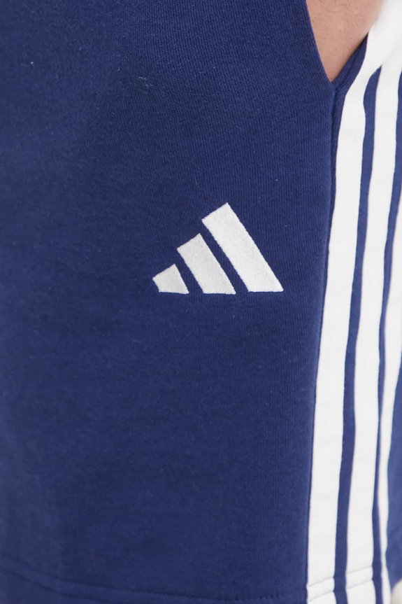 Kraťasy adidas Essentials námořnická modř JE6417