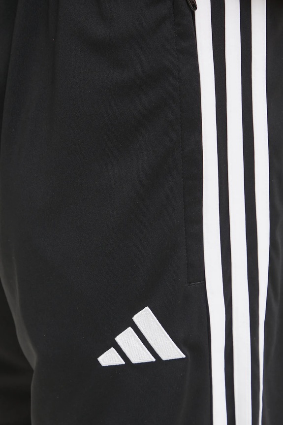 adidas Performance pantaloni scurți de antrenament Tiro Essentials negru JD0430