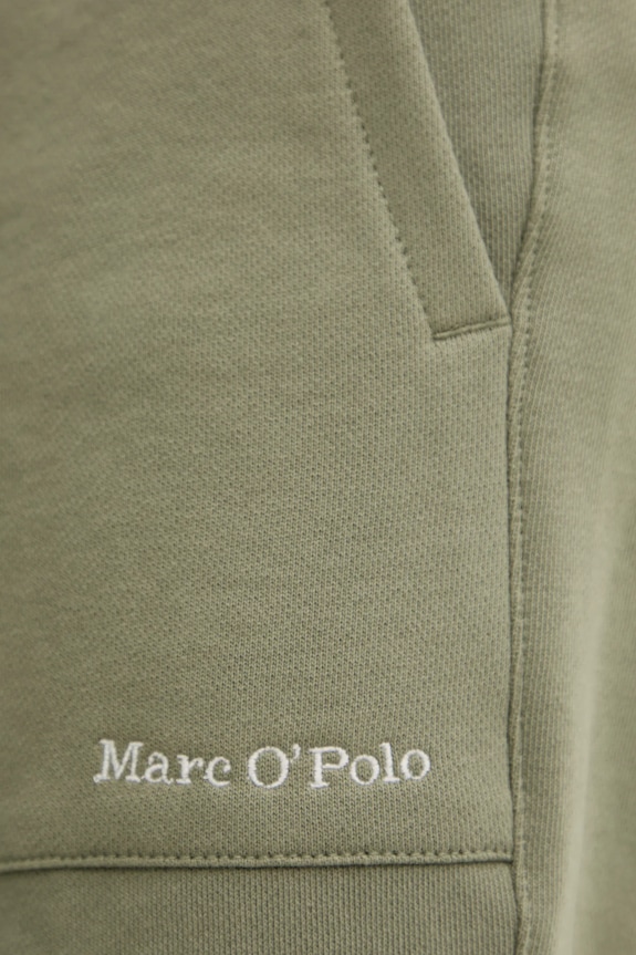 Βαμβακερό σορτσάκι Marc O'Polo πράσινο 523402417010