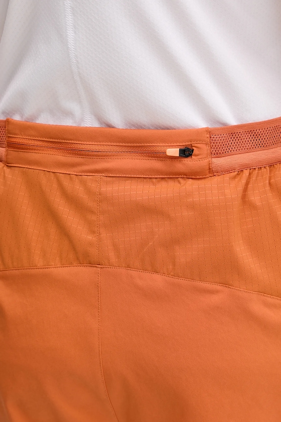 The North Face sport rövidnadrág Sunriser 7in narancssárga NF0A8BBT63K1