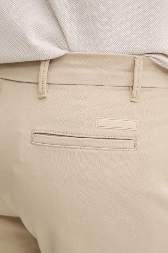 Kratke hlače Calvin Klein bež K10K114063