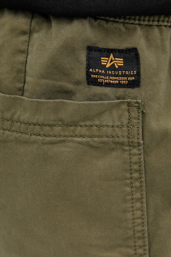 Alpha Industries pantaloni scurți bărbați din bumbac Basic Cotton Shorts verde 156262
