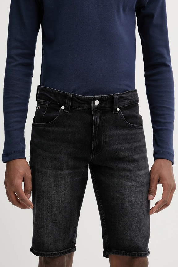 Tommy Jeans pantaloncini di jeans denim nero DM0DM20945