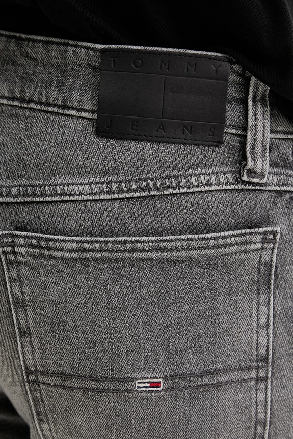 Rifľové krátke nohavice Tommy Jeans sivá DM0DM20946