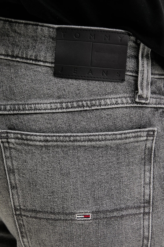 Rifľové krátke nohavice Tommy Jeans sivá DM0DM20946
