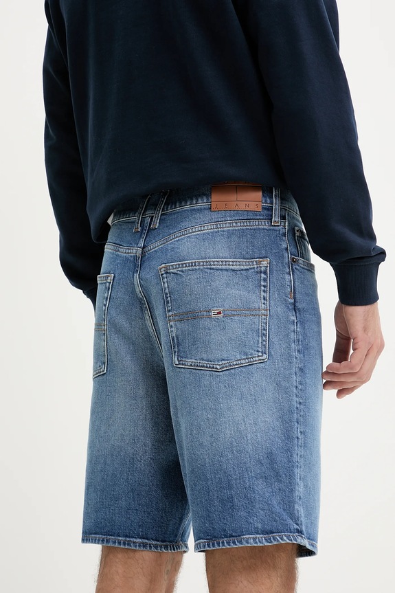 Odzież Tommy Jeans szorty jeansowe DM0DM20952 niebieski