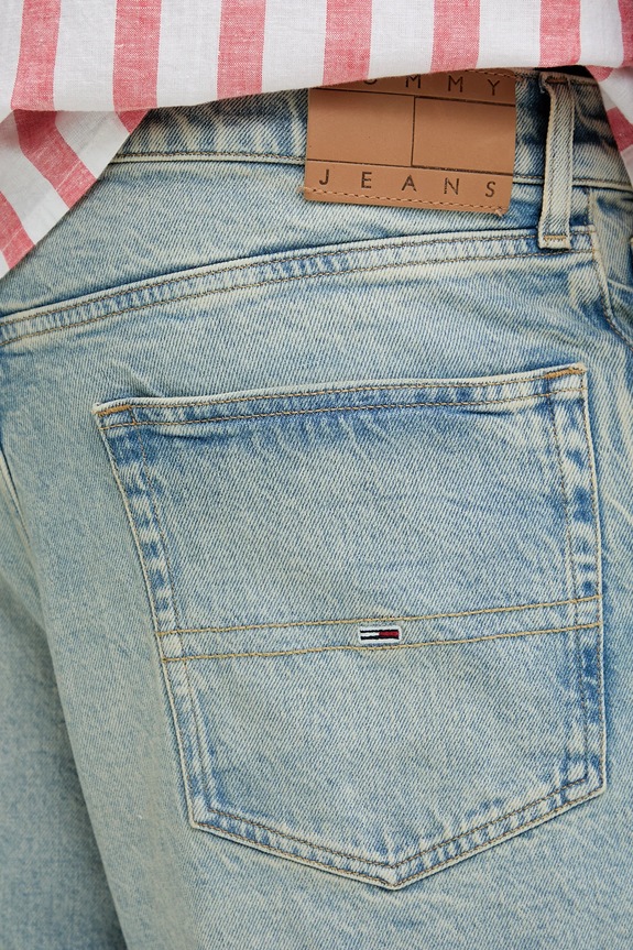 Rifľové krátke nohavice Tommy Jeans modrá DM0DM20958