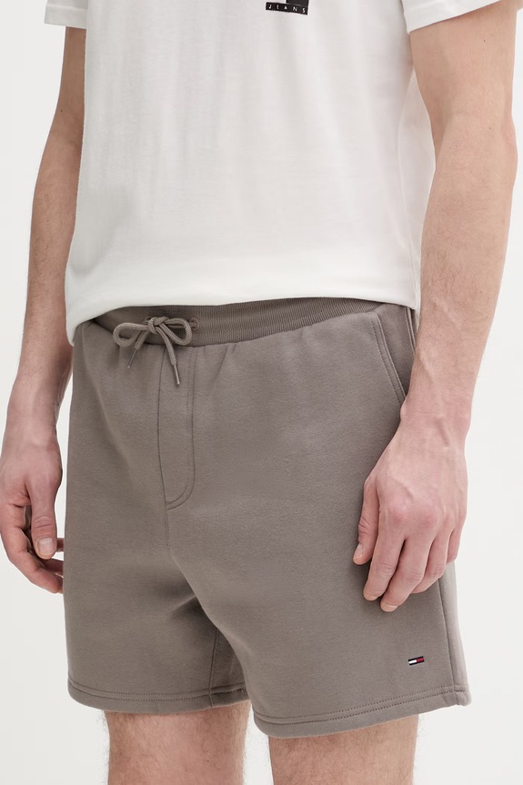 Tommy Jeans pantaloni scurți de trening pentru bărbați, cu bumbac maro DM0DM21931
