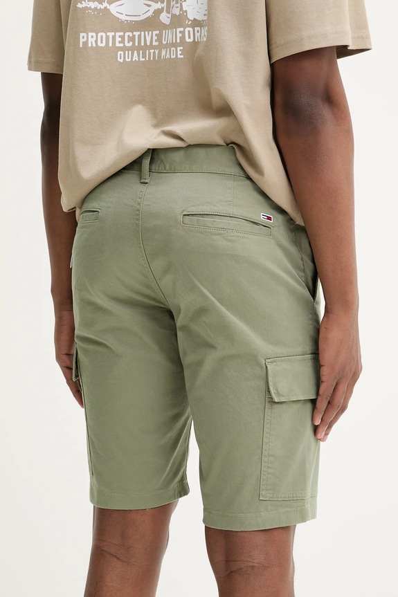 Odjeća Kratke hlače Tommy Jeans DM0DM21949 zelena