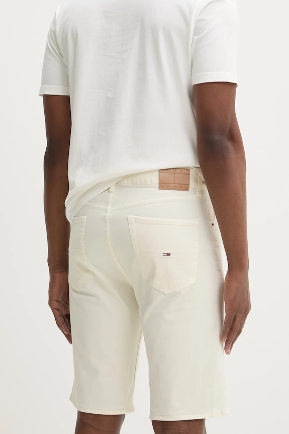 Abbigliamento Tommy Jeans pantaloncini di jeans DM0DM21953 beige