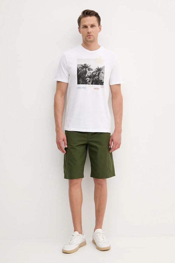 Kratke hlače United Colors of Benetton 4HKQU9012 zelena SS25