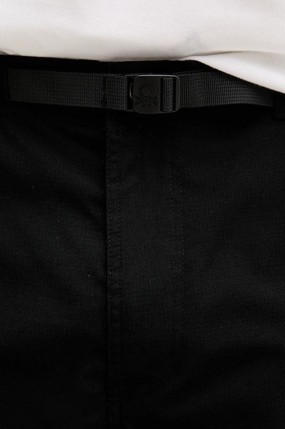 Kratke hlače United Colors of Benetton crna 4HKQU9012