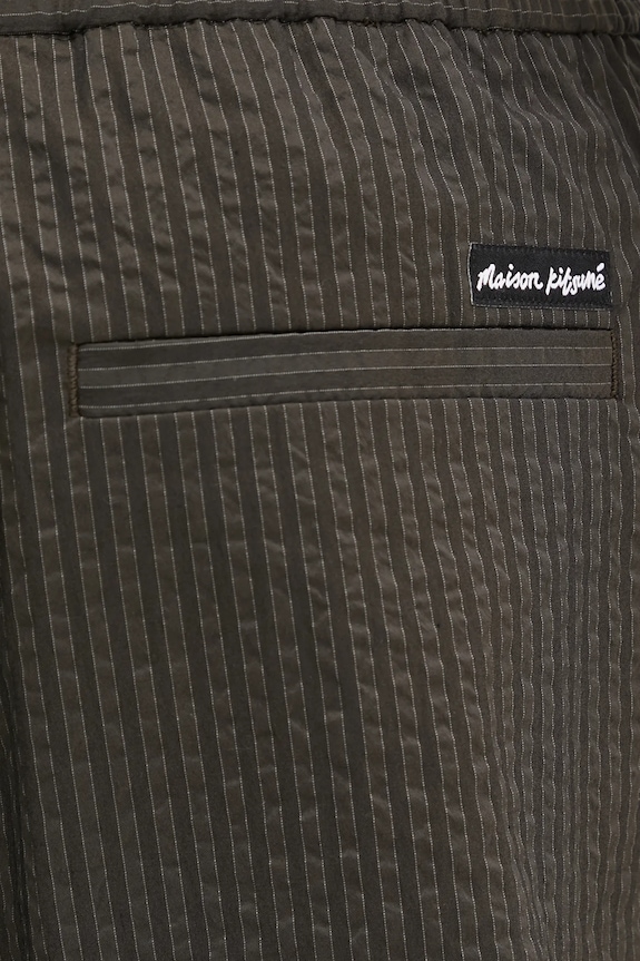 Kraťasy Maison Kitsuné Elasticated Bermuda zelená OM01406WC5032