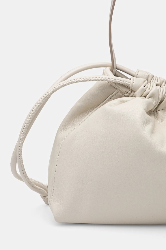 Kabelka Calvin Klein Jeans LV04K3060G béžová