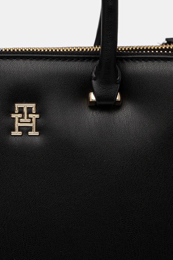 Kabelka Tommy Hilfiger černá AW0AW16887