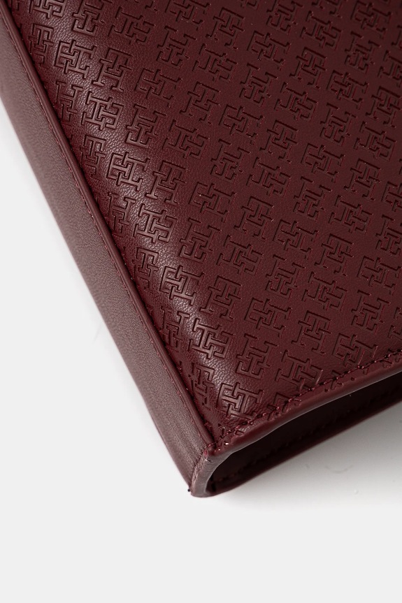 Kabelka Tommy Hilfiger burgundské AW0AW16932