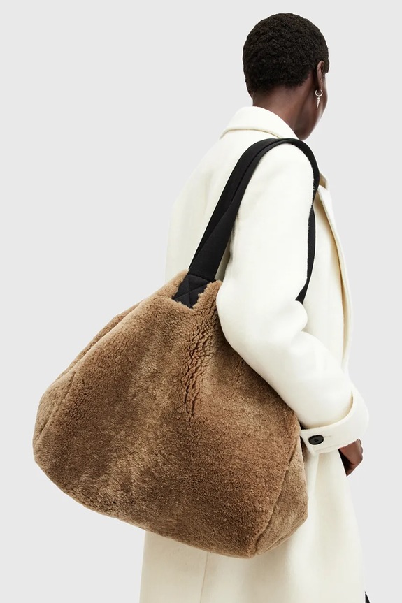 AllSaints geantă din piele cu două fețe IZZY SHEARLING W056XB