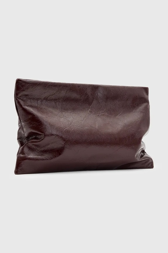 Kožna pismo torbica AllSaints BETTINA CLUTCH W393XB bordo SS25