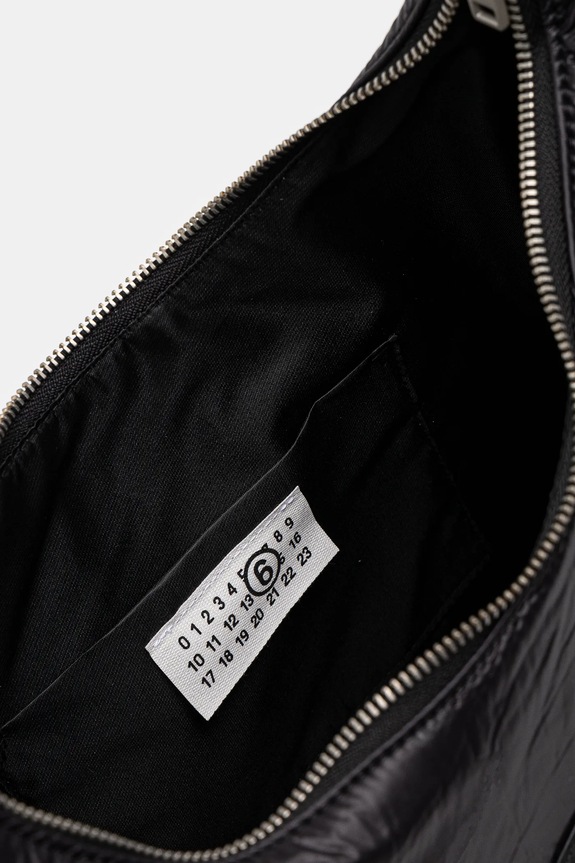 Τσάντα MM6 Maison Margiela Crunched Nylon Bag SB5ZH0017 μαύρο