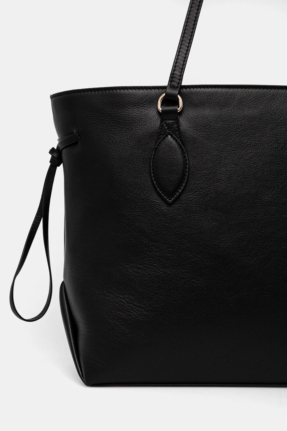 Guess torebka skórzana FLORENCE czarny HWFLNC.L5165