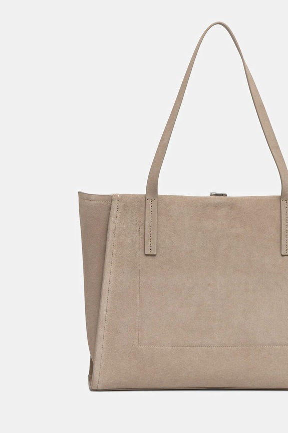 Akcesoria Calvin Klein torebka zamszowa K60K612983 beżowy