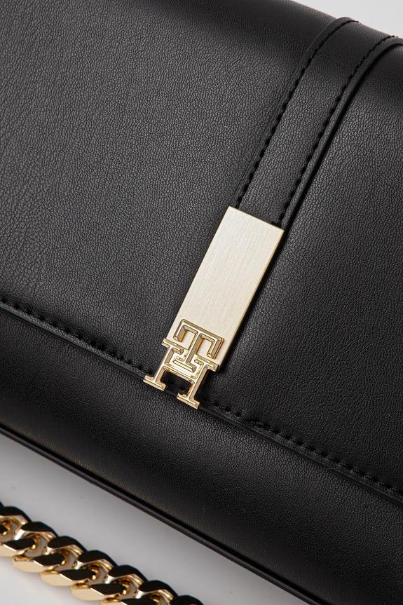 Tommy Hilfiger kézitáska fekete AW0AW17223