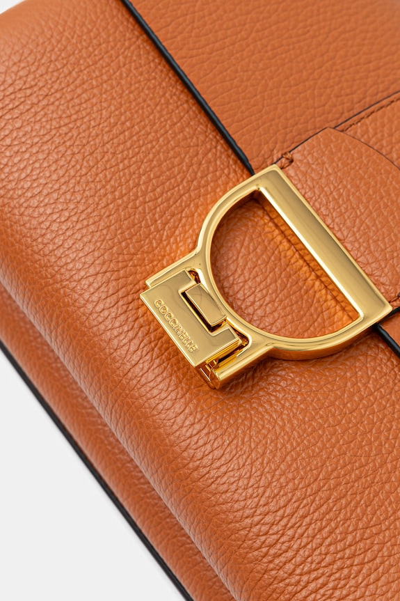 Δερμάτινη τσάντα Coccinelle ARLETTIS πορτοκαλί MD5.12.07.01