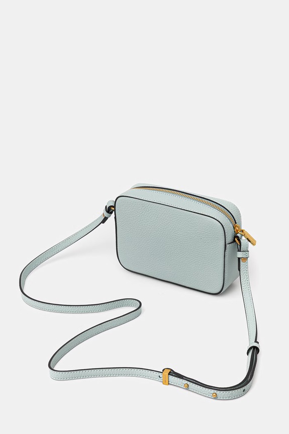 Dodaci Coccinelle crossbody torba ženska kožna COCCINELLE BEAT SOFT MF6.55.04.01 tirkizna