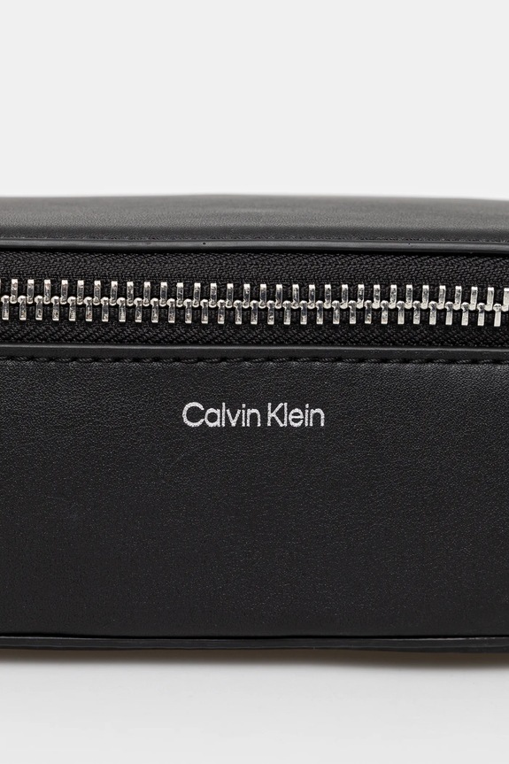 Dodatki Kozmetična torbica Calvin Klein K50K512803 črna