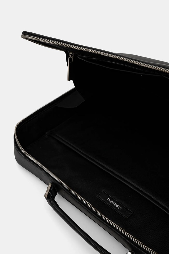 Taška Calvin Klein K50K512738 čierna