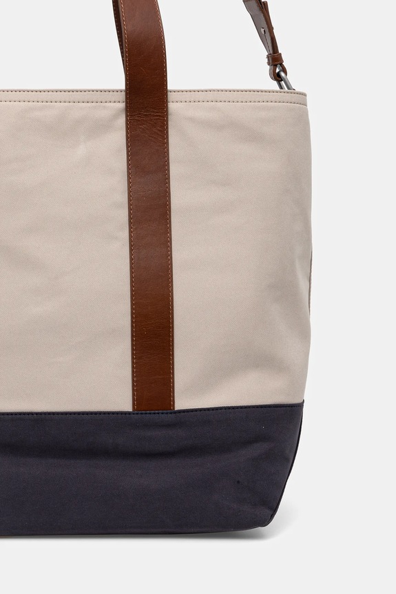 Akcesoria Tommy Hilfiger torba 42,5 x 40,5 x 24,5 cm AM0AM13368 beżowy