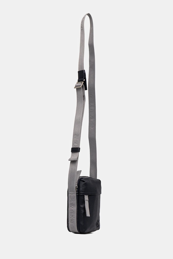 Calvin Klein Jeans saszetka LV04G3080G granatowy SS25