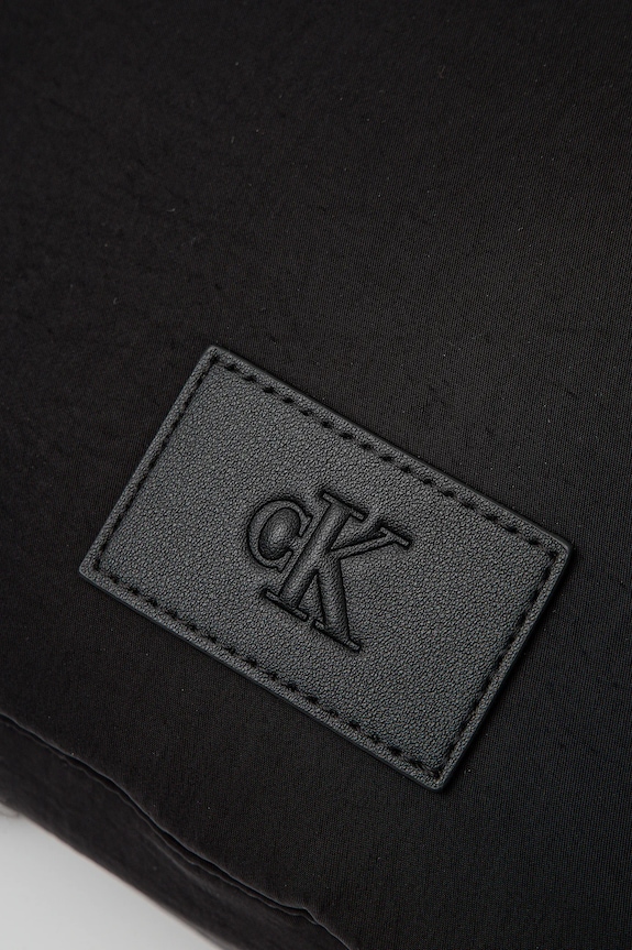 Ľadvinka Calvin Klein Jeans čierna LV04G3088G