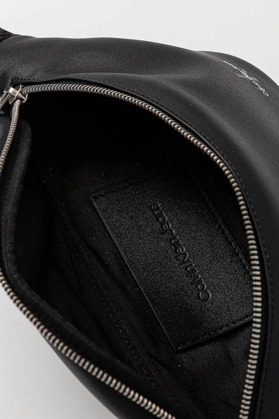 Τσάντα φάκελος Calvin Klein Jeans LV04G3012G μαύρο