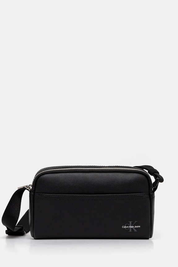 Σακίδιο Calvin Klein Jeans απομίμηση λείου δέρματος μαύρο LV04G3015G