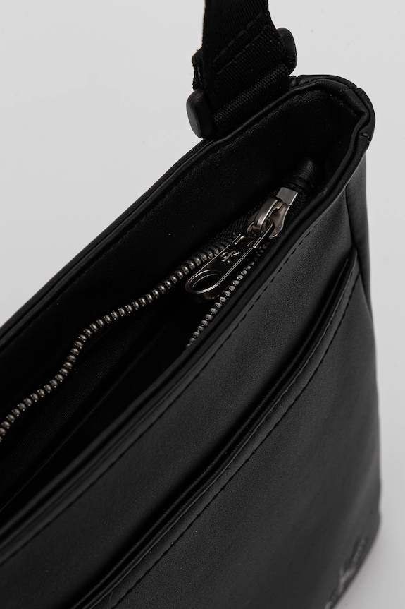 Calvin Klein Jeans táska LV04G3107G fekete