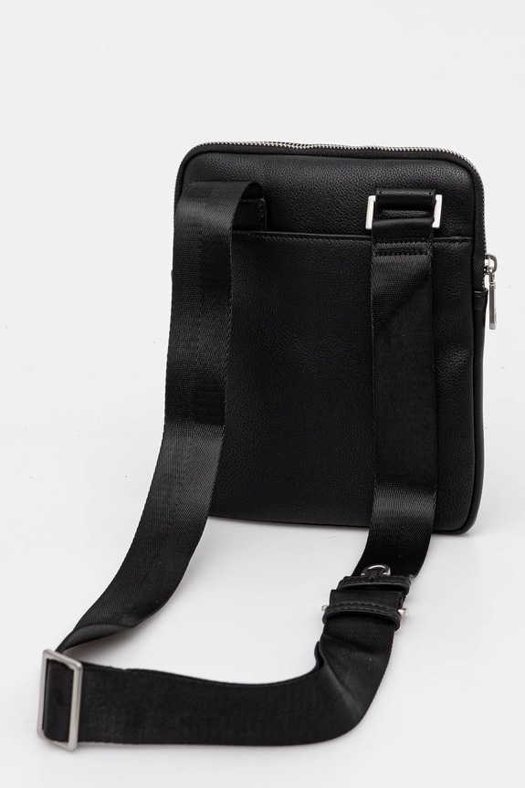 Kiegészítők Guess táska MILANO HMMITU.P5223 fekete