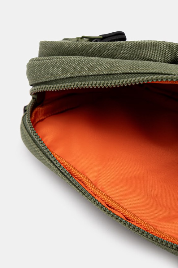 Taštička Alpha Industries Label Waist Bag 156943 zelená
