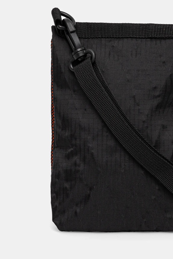 Akcesoria Alpha Industries saszetka Travel Sling Bag 156950 czarny