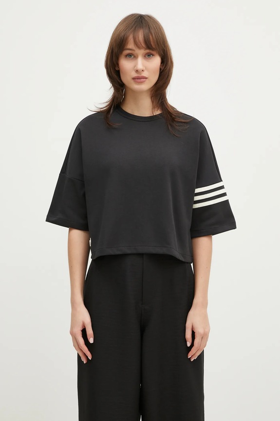 adidas Originals t-shirt Neuclassics applique black JI8510