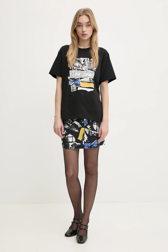 Bavlněné tričko Moschino Jeans 0708.3229 černá SS25