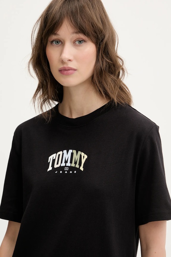 Odjeća Pamučna majica Tommy Jeans DW0DW21337 crna