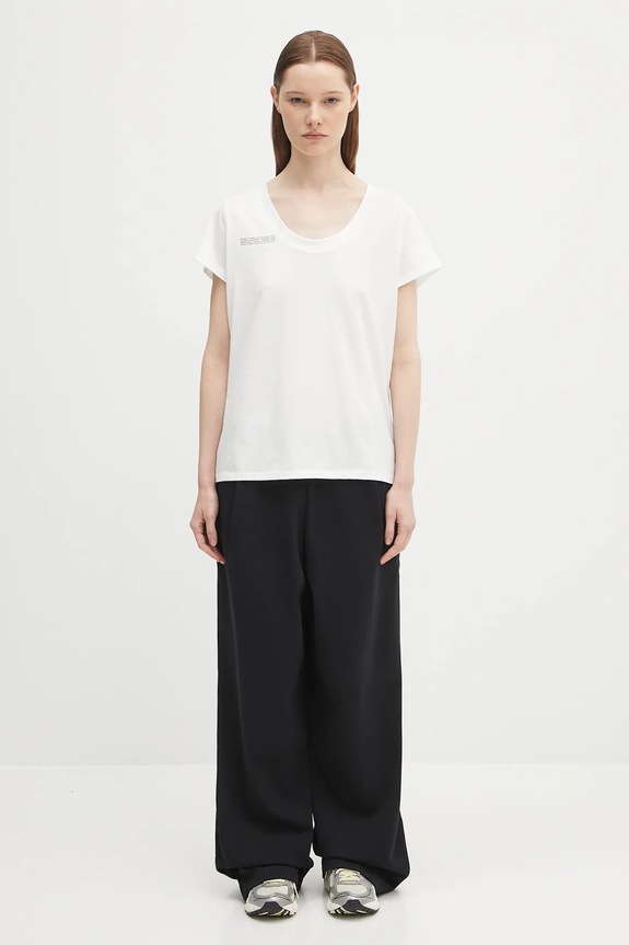 Памучна тениска Pangaia Lightweight Scoop Neck T-Shirt 10002565 бял