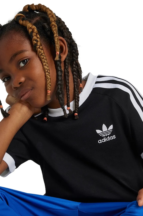 Детска памучна тениска adidas Originals IY2389
