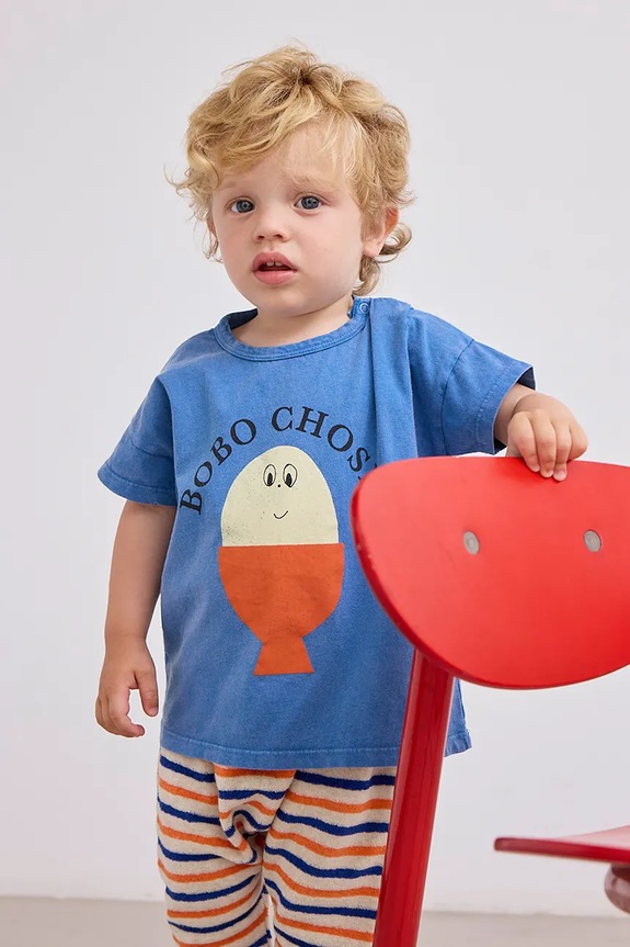 Bobo Choses t-shirt bawełniany niemowlęcy Morning Egg nadruk niebieski 125AB011