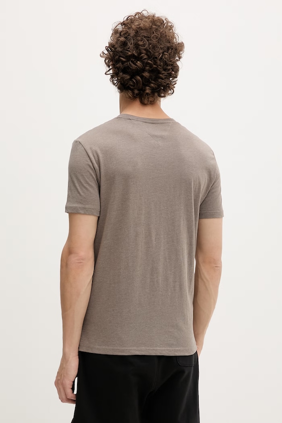 Îmbrăcăminte Tommy Jeans tricou bărbați DM0DM20363 maro