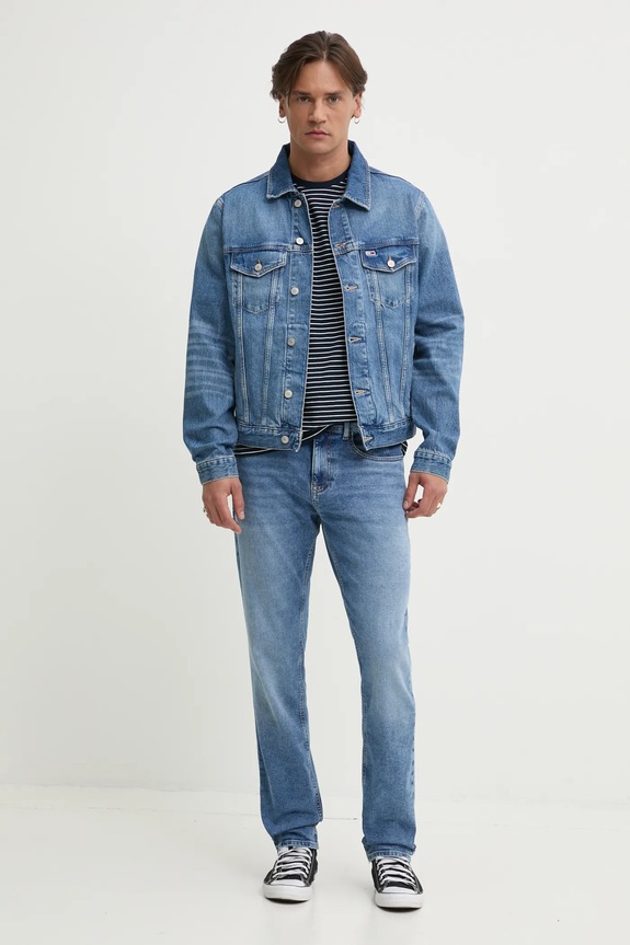 Bavlnené tričko Tommy Jeans DM0DM20377 tmavomodrá SS25