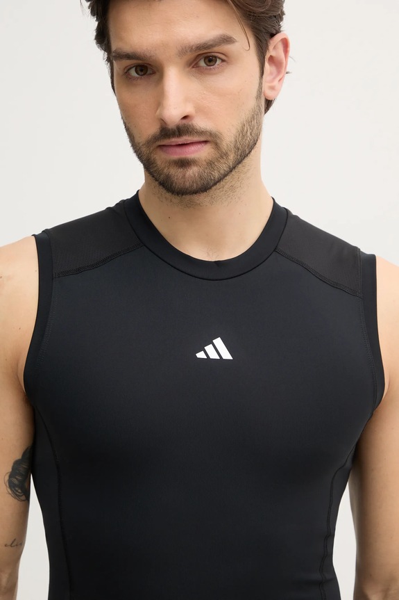 Tréningové tričko adidas Performance Techfit čierna JE6694
