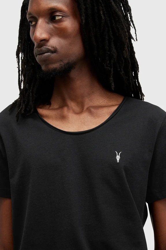 Βαμβακερό μπλουζάκι AllSaints FARIS M017JB μαύρο SS25