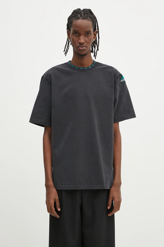 Хлопковая футболка adidas Originals Equipment Tee гладкий чёрный JD0654